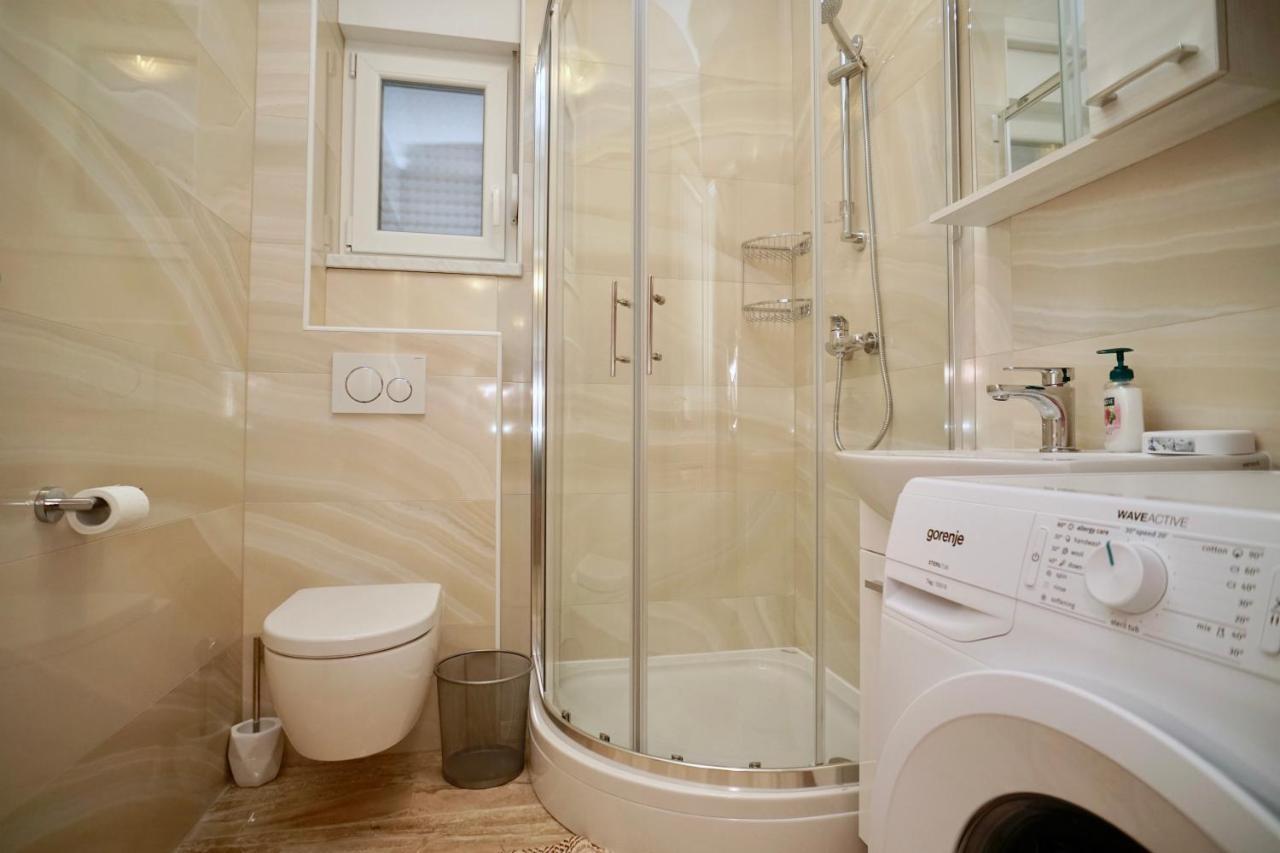 Trogir-Luxury Villa Sapphirus Seget Vranjica Exterior foto